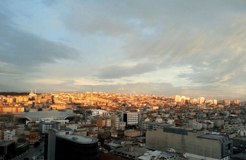 Ryan Murphy, high school swimming phenom, captures an Istanbul sunrise at FINA SC World Championships