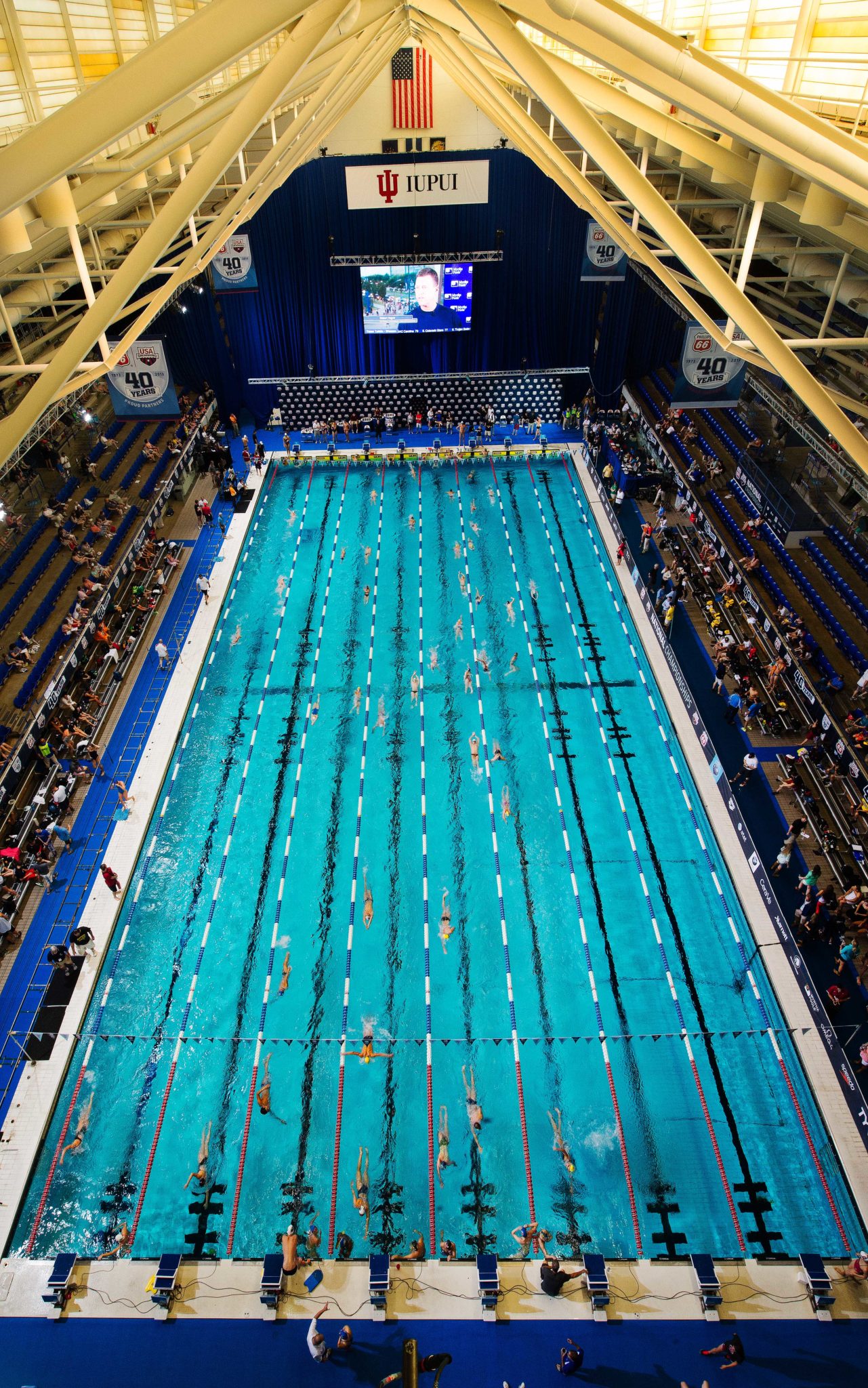 5 Ways Your Local Pool Benefits Competitive Swimming