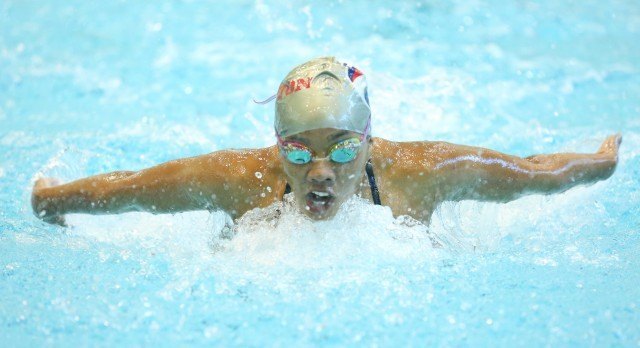 University of Houston Swimming and Diving Team (courtesy of Stephen Pinchback / UH Athletics Communications)