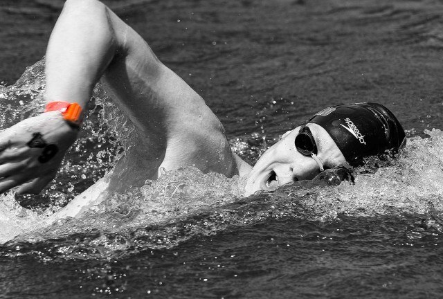 2012 Olympian Alex Meyer came back in 2013 to take the 10K national title (photo: Mike Lewis, Ola Vista Photography)
