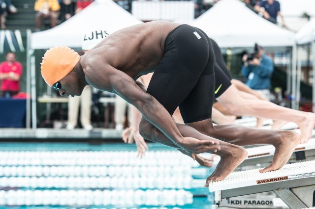 boys 50 free finals (photo: Mike Lewis, Ola Vista Photography)