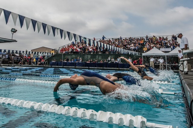 Relay time - start of the girls 200 medley relay (photo: Mike Lewis, Ola Vista Photography)