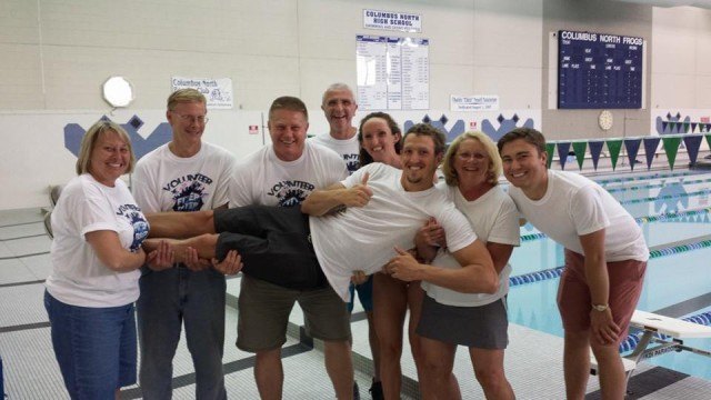 Columbus, IN Fitter and Faster Swim Tour presented by SwimOutlet.com Adam Brown & Claire Donahue with volunteers.