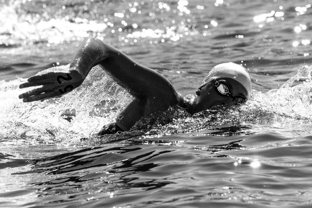 Haley Anderson (photo: Mike Lewis, Ola Vista Photography)