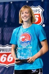 Katie Ledecky wins Performance Award at 2014 Phillips 66 Nationals. (Courtesy: Tim Binning/TheSwimPictures.com)