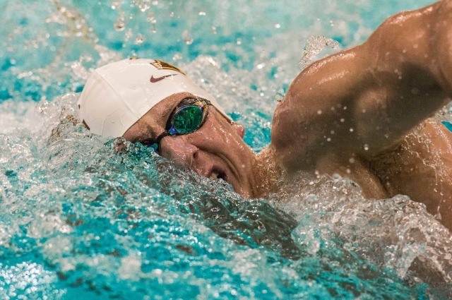 Ben Bravence in the B Final of the men's 200 free (photo: Mike Lewis, Ola Vista Photography)