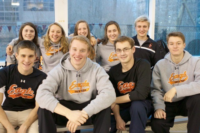 Eagle Swim Team (EST) (courtesy of rafael domeyko, rafaeldomeyko.com)