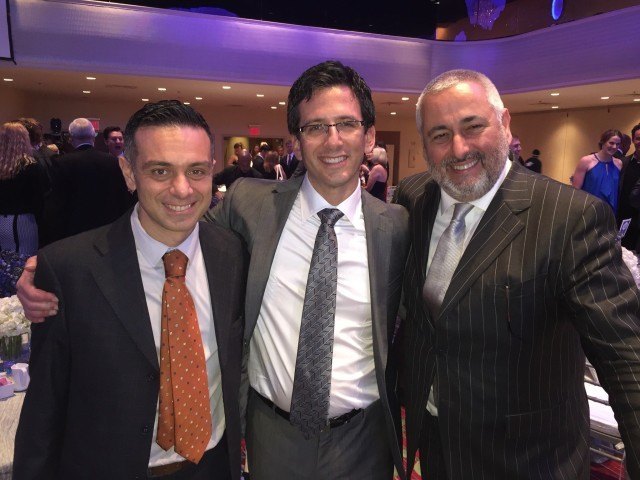 David Arluck (center) at the 2014 Golden Goggle Awards in New York City. Photographed with Cristiano Portas (right) CEO of Arena Group Worldwide and Giuseppe Musciacchio, Arena Group General Manager.