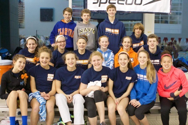 SwimMAC at the 2014 Tom Dolan Invite (courtesy of rafael domeyko, rafaeldomeyko.com)