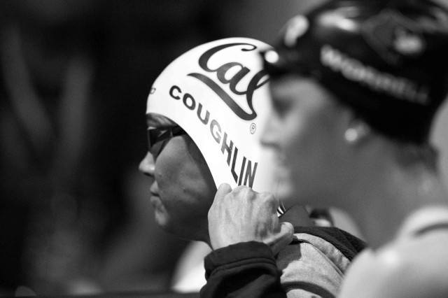Natalie Coughlin gets ready for the 50 free prelims (photo: Mike Lewis, Ola Vista Photography)