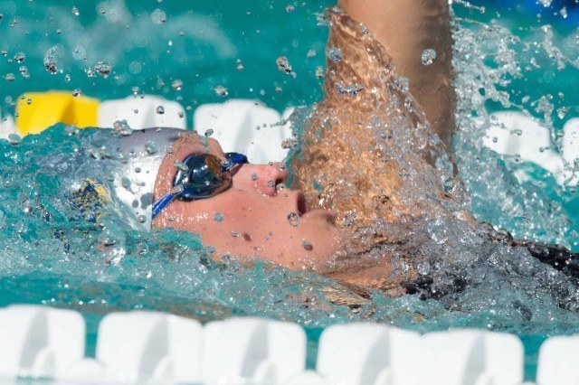 Elizabeth Pelton prelims 200 backstroke 2015 Santa Clara Pro Swim (photo: Mike Lewis, Ola Vista Photography)
