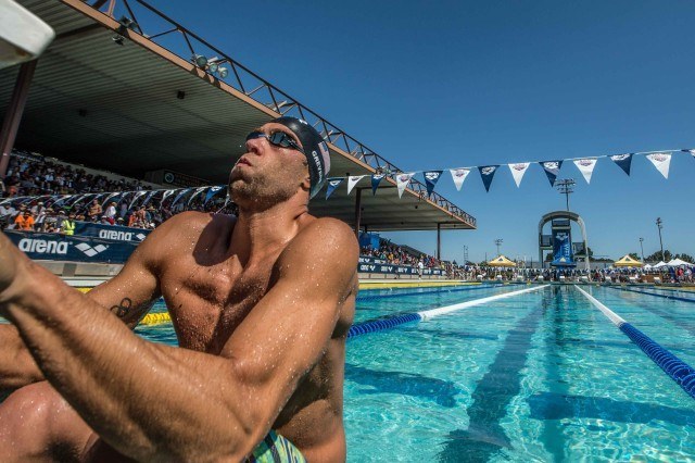 Matt Grevers in the prelims of the 200 backstroke Santa Clara Pro Swim (photo: Mike Lewis, Ola Vista Photography)