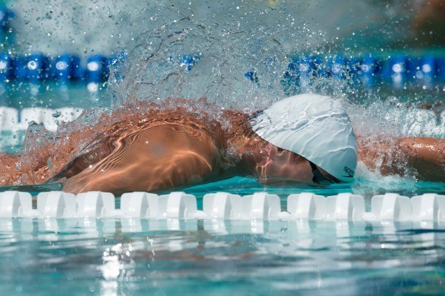 Nathan Adrian 100 free prelims Santa Clara Grand Prix (photo: Mike Lewis, Ola Vista Photography)