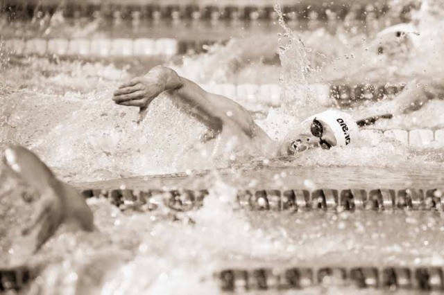 Connor Jaeger in the finals of the 400 free at at the 2015 FINA world championships Kazan Russia (photo: Mike Lewis, Ola Vista Photography)