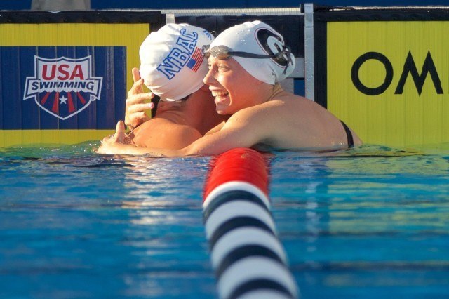 Alison Schmitt and Hali Flickinger went 1-2 in the women's 200m free final at 2015 U.S. Nationals (courtesy of Rafael Domeyko)