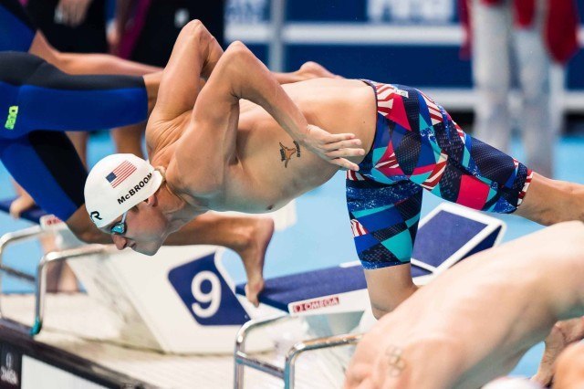 Michael McBroom in the prelims of the men's 400 free (photo: Mike Lewis, Ola Vista Photography)