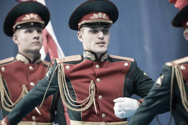 Russian cadets at award ceremony at the 2015 FINA world championships Kazan Russia (photo: Mike Lewis, Ola Vista Photography)