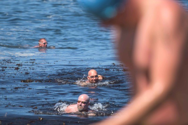 La Jolla Rough Water Swim - open water swimming - by Mike Lewis