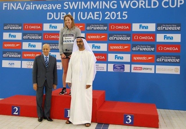 Emily Seebohm receiving her Performance Award