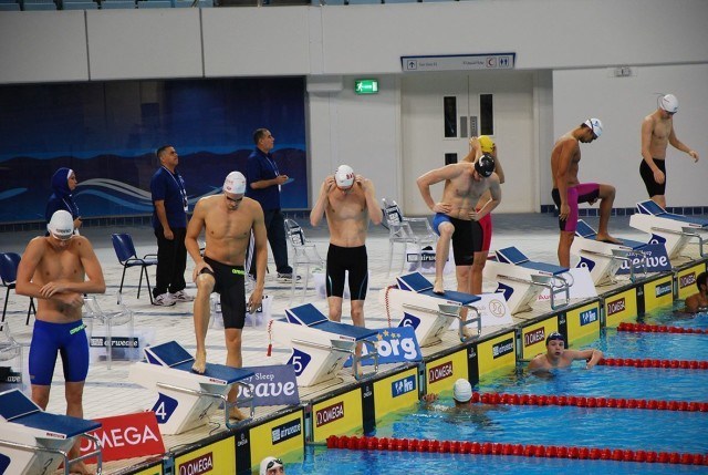 Start of men's 200m freestyle, with Yannick Agnel