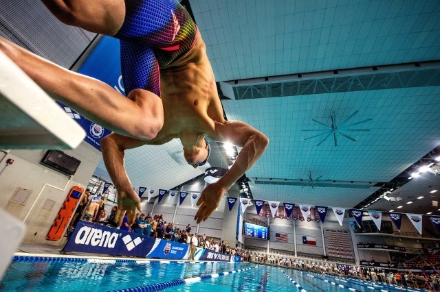 Michael Andrew in the prelims of the 50 freestyle at the 2016 Pro Swim Series stop in Austin Texas (photo: Mike Lewis, Ola Vista Photography)