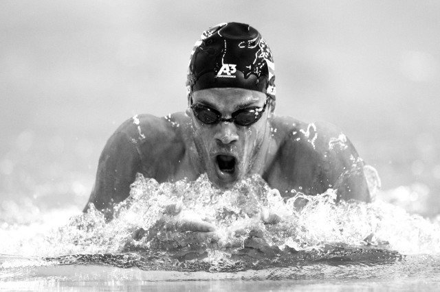 Michael Weiss swims prelims of the 200 IM at the pro swim series stop in Austin Texas (photo: Mike Lewis)