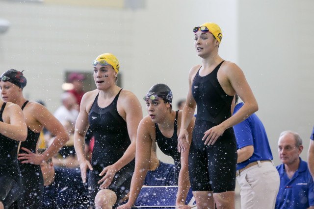 Cal women cheering on their anchor leg. Photo Credits: Tim Binning/TheSwimPictures.com