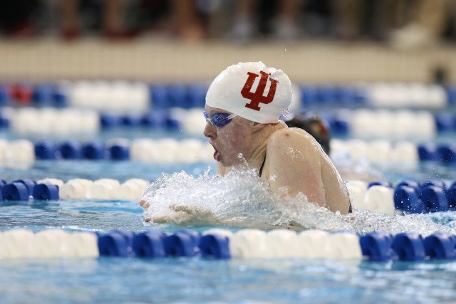 Just like all her other swims, Lilly King of Indiana soaring down the lane in the 200 breast prelims. Photo Credits: Tim Binning/TheSwimPictures.com