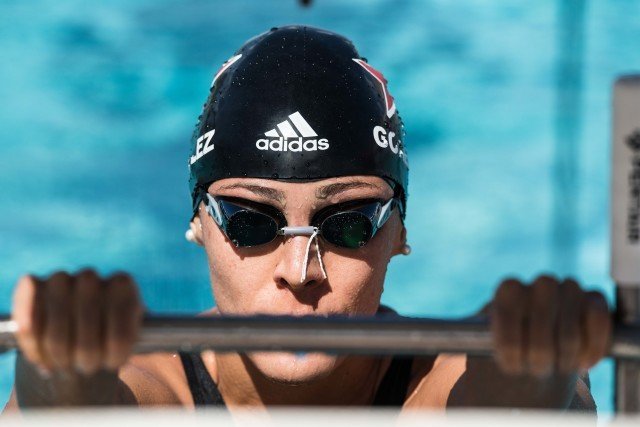 Fernanda Gonzalez prelim swim 200 backstroke Mesa, Arizona (photo: Mike Lewis)