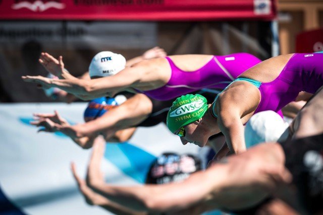 Jessica Hardy off the blocks in the prelims of the 100 breaststroke (photo: Mike Lewis)
