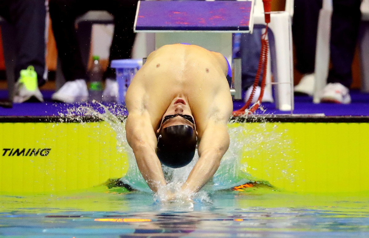 DURBAN, SOUTH AFRICA - APRIL 13: Christopher Reid during the finals session semi final 200m backstroke on day 5 of the SA National Aquatic Championships and Olympic Trials on April 13 , 2016 at the Kings Park Aquatic Center pool in Durban, South Africa. Photo Credit / Anesh Debiky/Swim SA