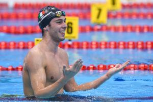 Paltrinieri celebrates his 1500 victory.