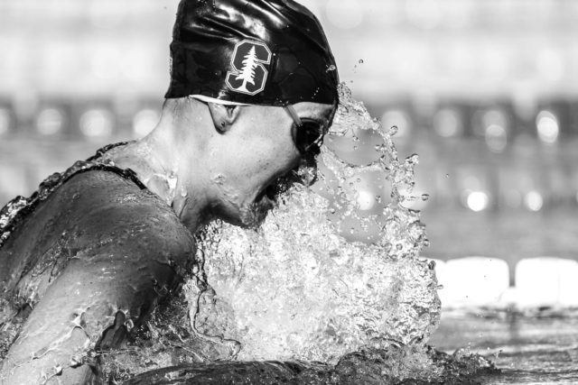 Sarah Hasse in the finals of the 100 breaststroke Santa Clara (photo: Mike Lewis)