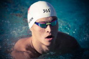 Sun Yang warms up at the Pro Swim in Santa Clara (photo: Mike Lewis)