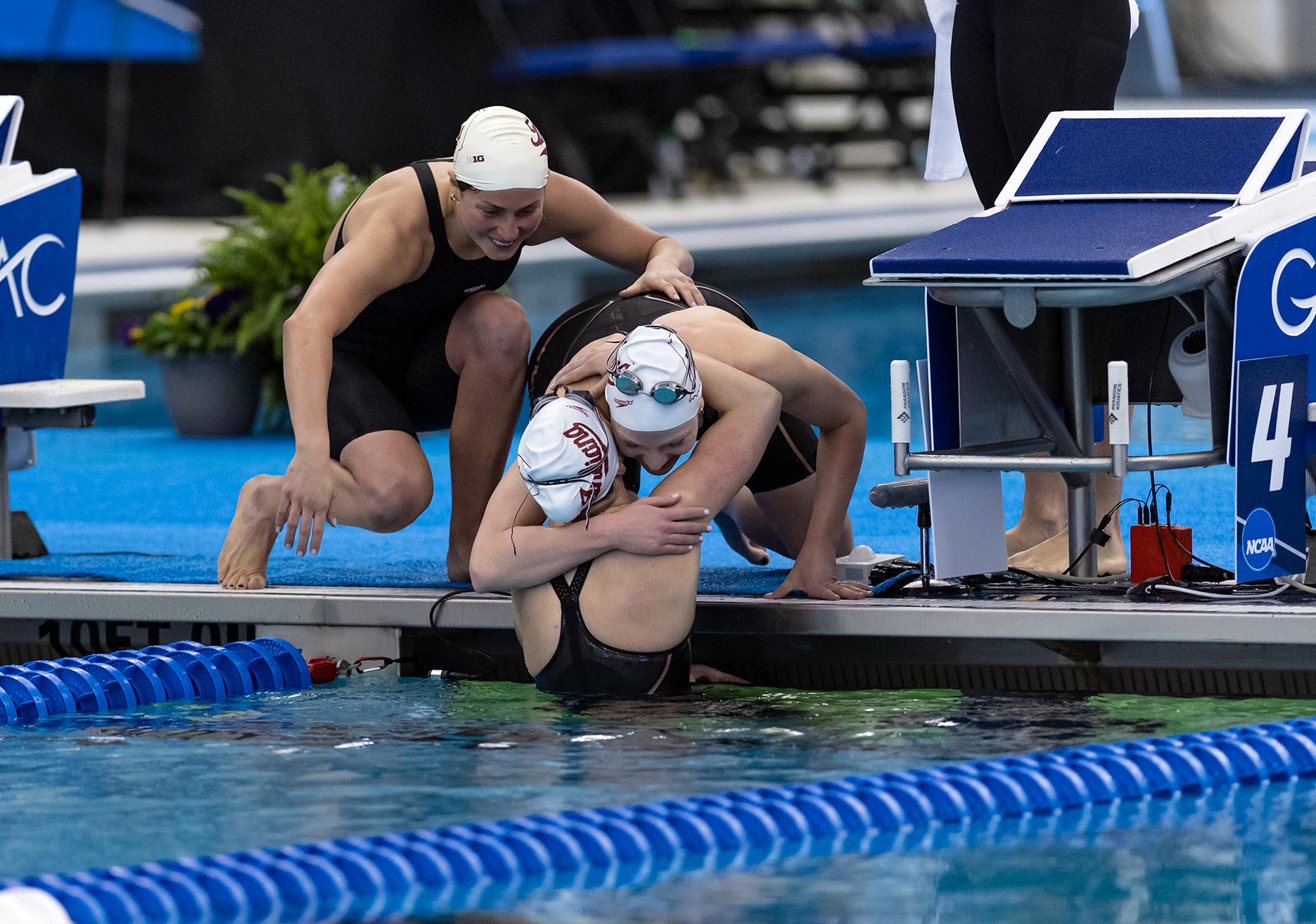 PHOTO VAULT Day 1 of 2021 Women's NCAA Swimming & Diving Championships